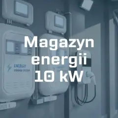 Magazyn energii 10 kW na ile wystarczy? Dwa nowoczesne urządzenia do przechowywania energii zamontowane na ścianie, jedno z kablem do ładowania.