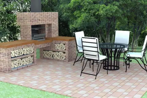 Solidny grill murowany z miejscem na drewno i stolikiem z krzesłami, gotowy na letnie przyjęcia w ogrodzie.